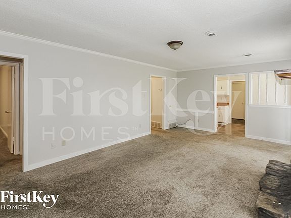 4th image of 6861 Valley Park Dr