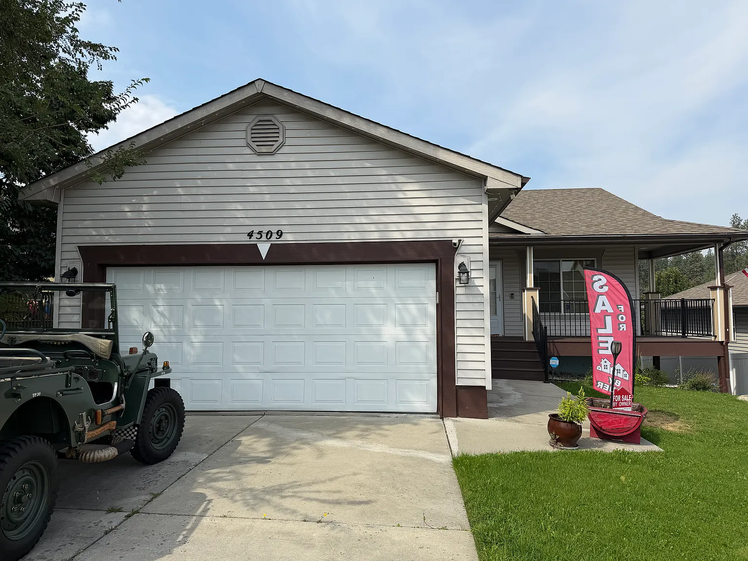 4 bed, 2180 sqft, $2,847 — Photo 3