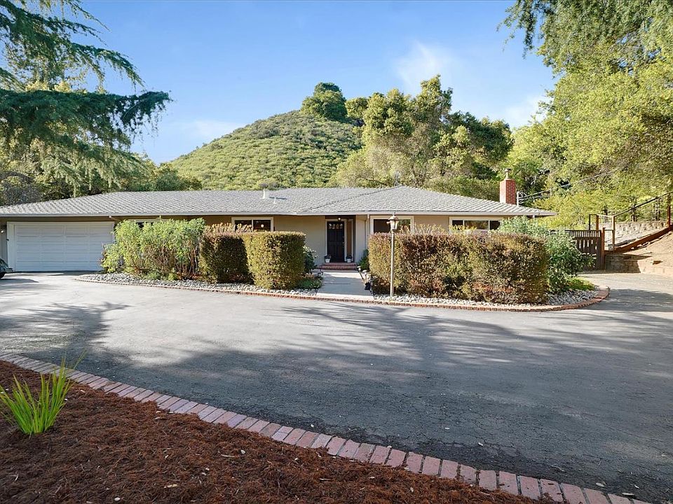 1st image of 15525 Armsby Ln