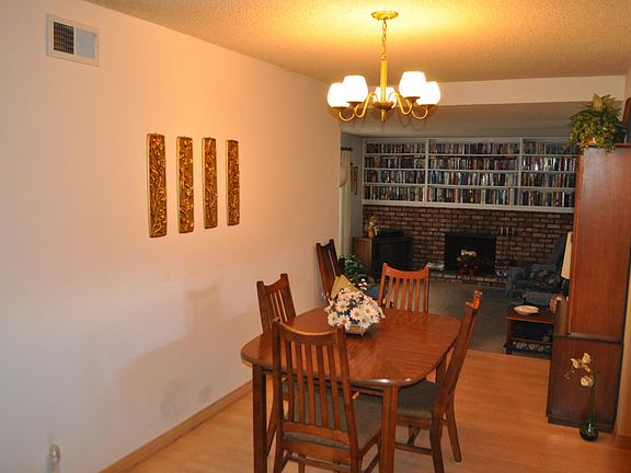 4th image of 3142 Sylvan Dr