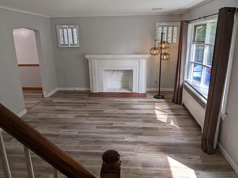 519 Wood St — Photo 5