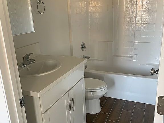 5th image of 1490 Mirada Dr