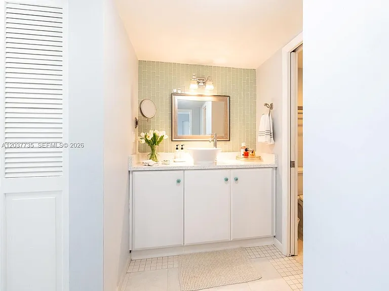 500 Bayview Dr #1520 — Photo 55