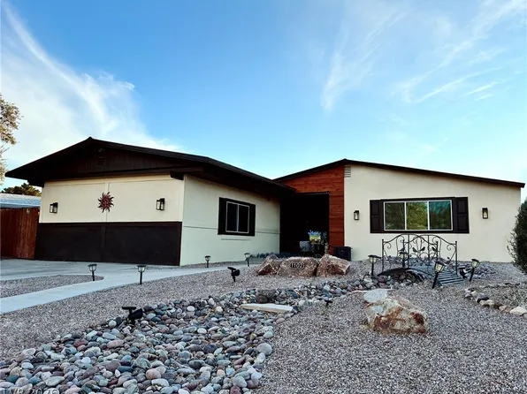 1102 Arapaho Way, Boulder City, NV 89005