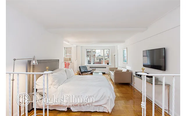 Rented by Douglas Elliman | media 3