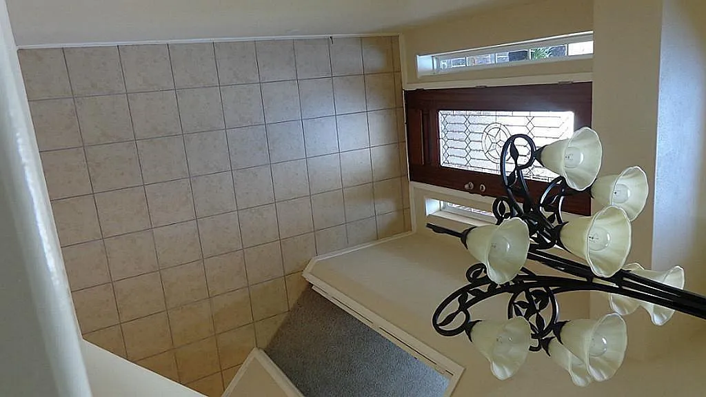 5 bed, 3.0 bath, $2,850 — Photo 2