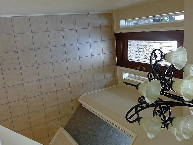 21911 Canyonwood Park Ln — Photo 2
