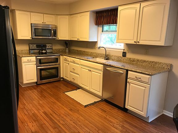 4th image of 509 Blackbird Dr