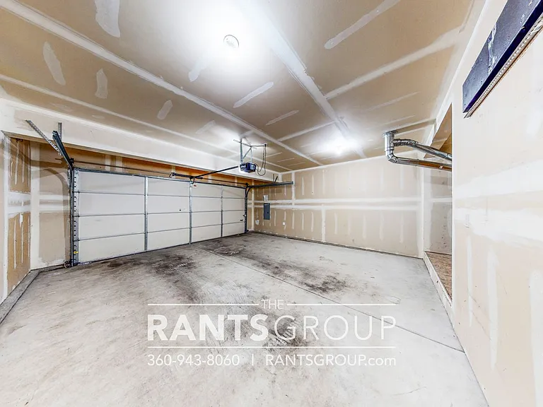 4612 Kapalea Way SE — Photo 36