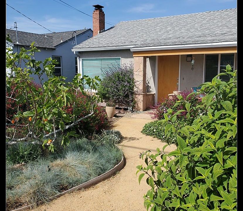 1st image of 16056 Wellington Way