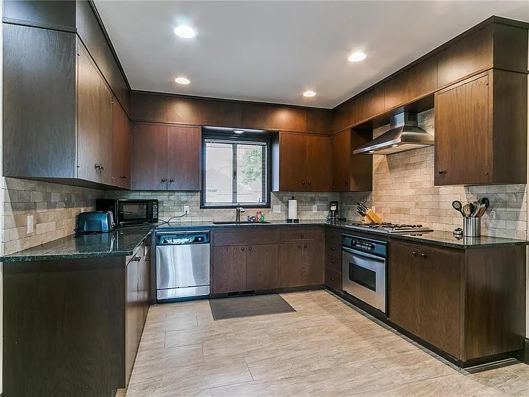 6303 Christon Ct #6303 — Photo 3