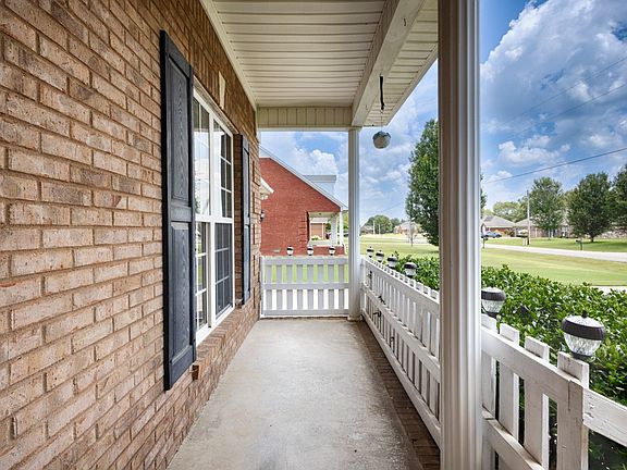 3rd image of 27709 Michael Ln