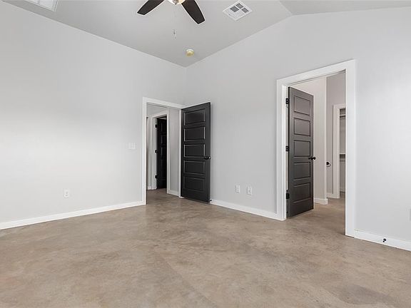 2nd image of 13324 Springcreek Dr