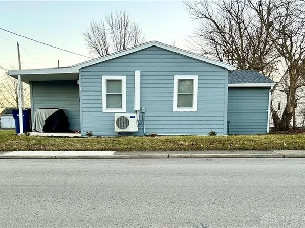 1407 Brook St, Piqua, OH 45356