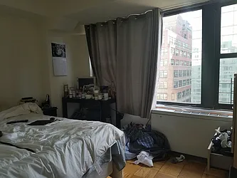 Rented by Manhattan Apartment Organization