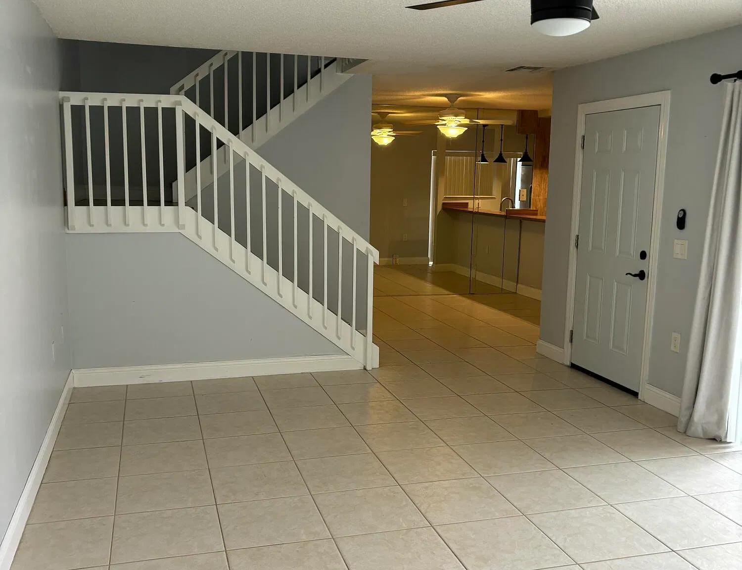 2 bed, 2.5 bath, 1236 sqft, $2,300 — Photo 1