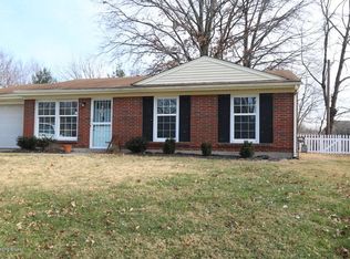 2717 Llandovery Dr, Jeffersontown, KY 40299