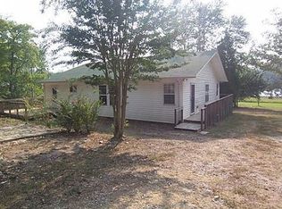 205 Shadow Lake Rd, Carrollton, GA 30116