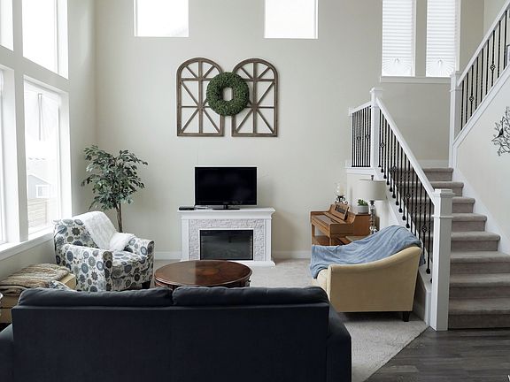 5th image of 4878 W Eiffel Way