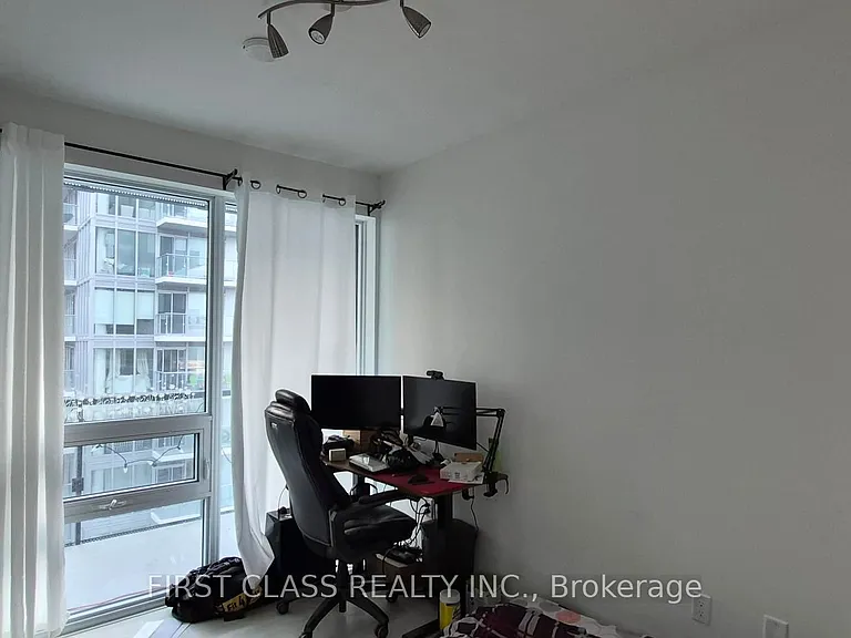 117 Broadway Ave #3002 — Photo 2
