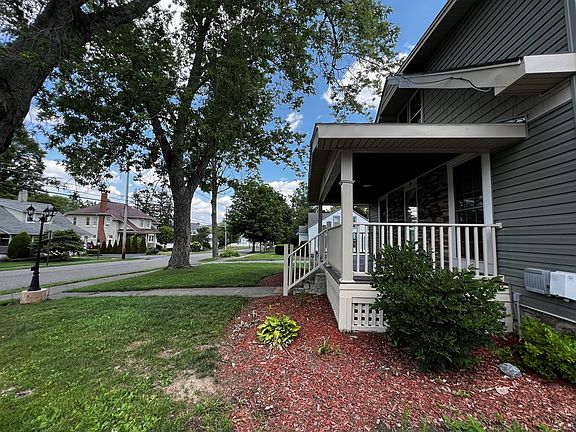 5th image of 59 Pearl St
