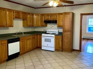 166 Vose St #1L, Woonsocket, RI 02895