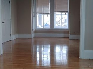 15 Devonshire St APT 1, Portland, ME 04103