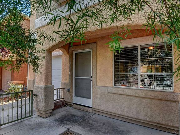 3rd image of 10385 Coyote Cub Ave