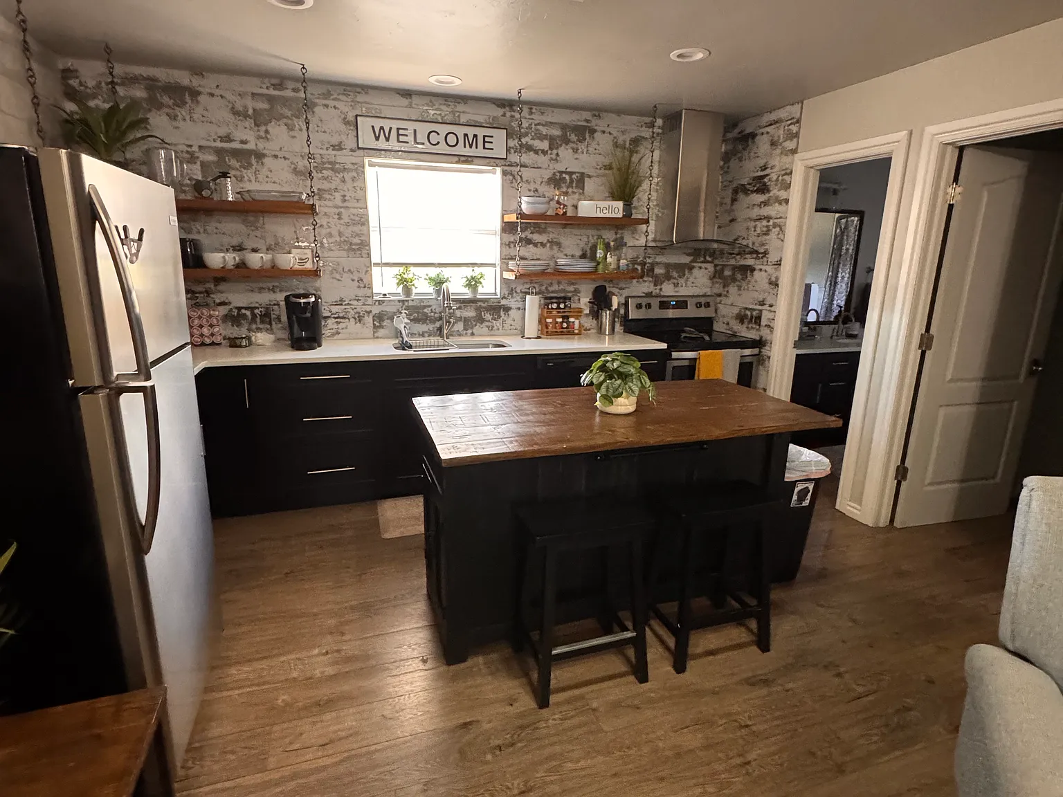2 bed, $1,250 — Photo 3