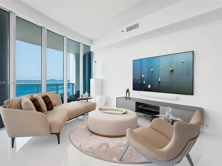 5959 Collins Ave #807 — Photo 28