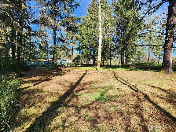 5th image of 701 Wood Duck Avenue SE