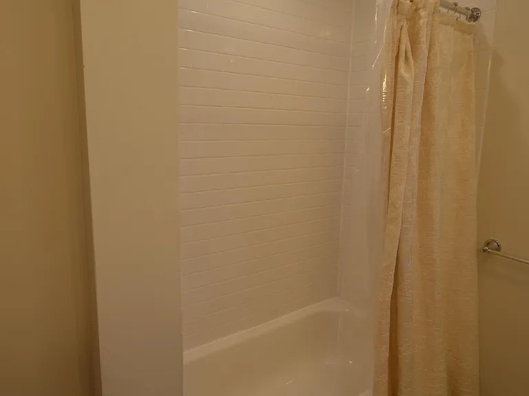 3901 Elsmere Ave #2 — Photo 15