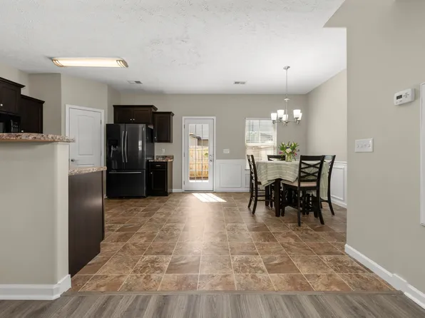 5311 Tony Lama Ln, Murfreesboro, TN 37128