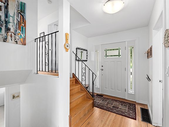 5th image of 5259 12th Ave