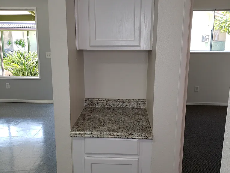 Vista Del Rio Apartments — Photo 23