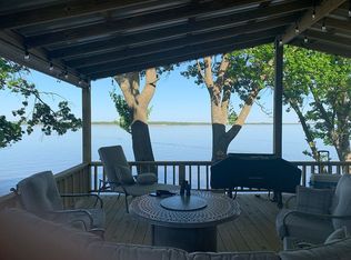 9118 Rosewood Cir, Kingston, OK 73439