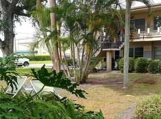 216 36th Ave N, Saint Petersburg, FL 33704