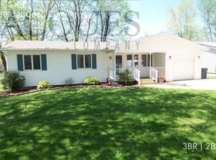 723 S Oak St, Buffalo, MO 65622