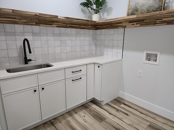 3rd image of 0 Frontier Rd