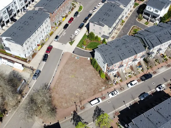 28860 SW Villebois Dr N, Wilsonville, OR 97070