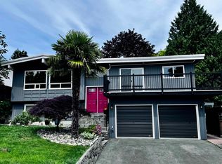 4164 Fairway Pl, North Vancouver, BC V7G 1Y9
