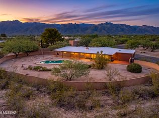 8900 E Tano Pl, Tucson, AZ 85749