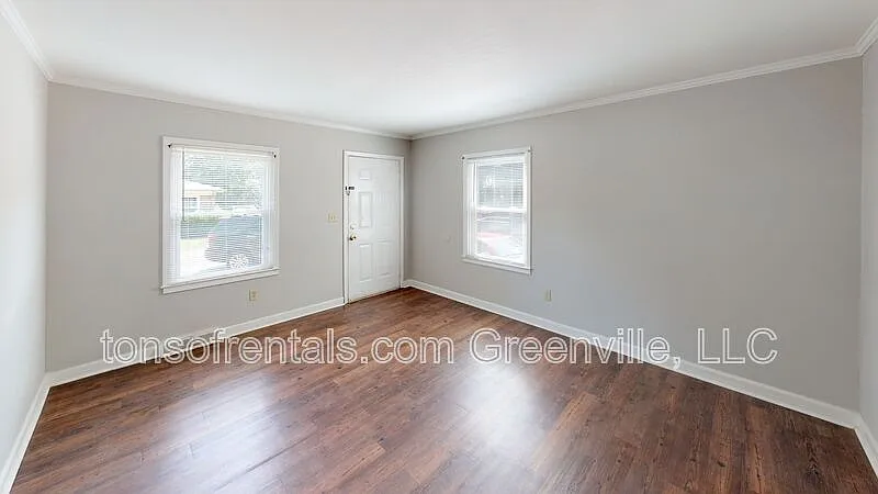 Building Photo - 115 Rasor Dr