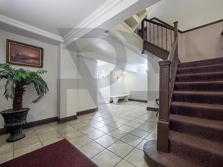 1350 N Dearborn St #1347-607 — Photo 6