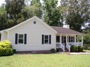 4001 Hilltop Field Dr, Chester, VA 23831
