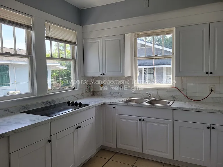 3005 Sanchez St #5 — Photo 8