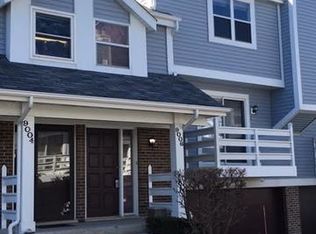 9006 Abbey Ln, Des Plaines, IL 60016