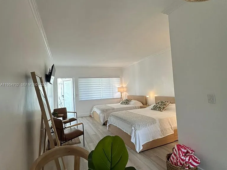 1840 James Ave #12 — Photo 9