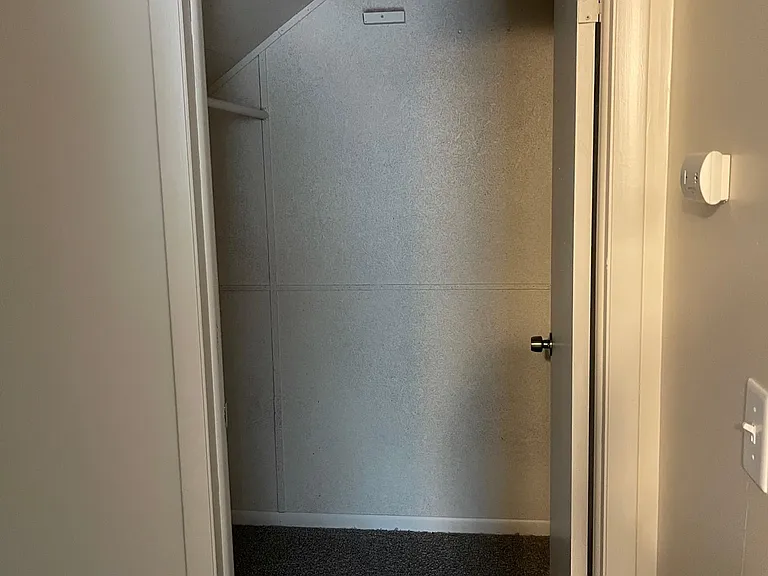 27 Howard Dr — Photo 14
