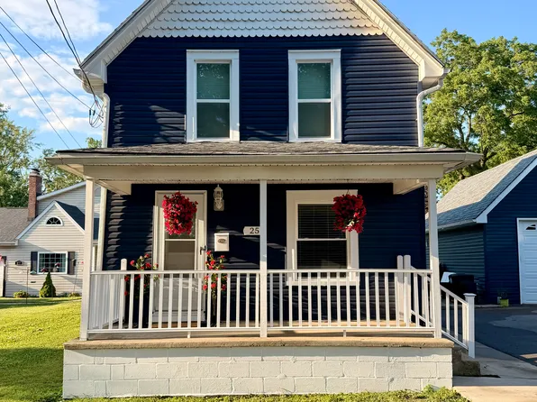 25 Garfield St, Lancaster, NY 14086